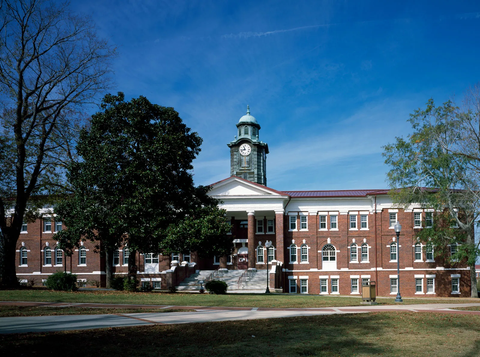 Education & Institutional